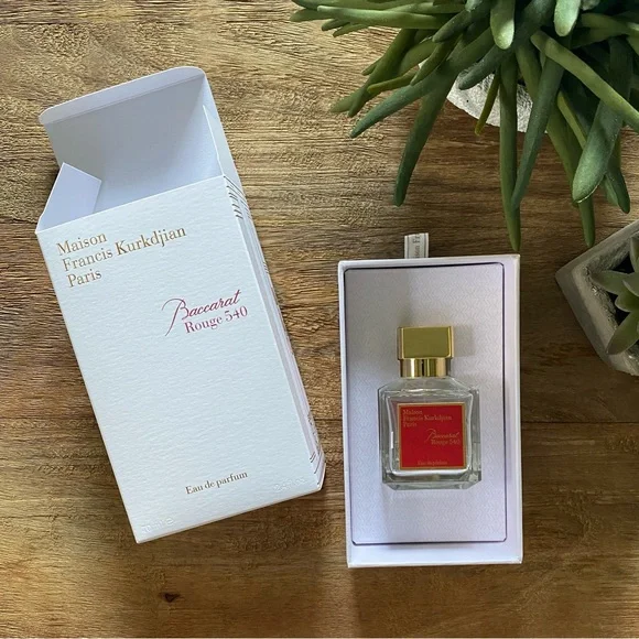 Maison Francis Kurkdjian Signed Empty Perfume Bottles & Boxes - Picture 13 of 13